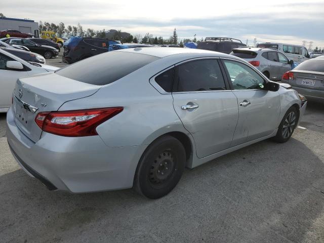 Photo 3 from auction – 2017 NISSAN ALTIMA 2.5 with VIN 1N4AL3AP0HC192951