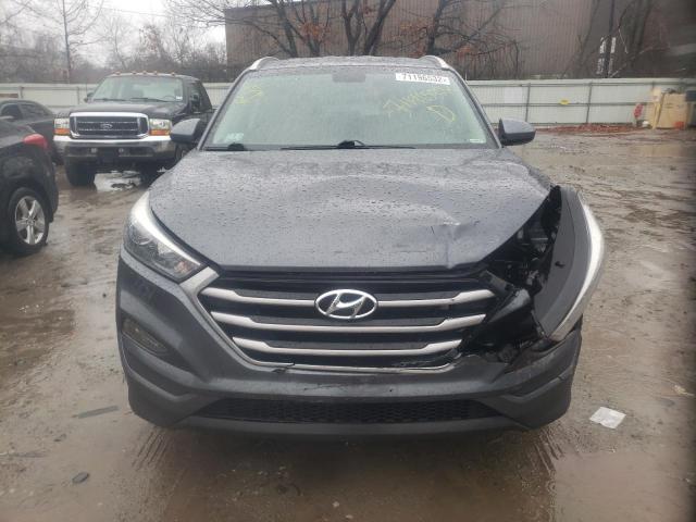 Photo 5 from auction – 2017 HYUNDAI TUCSON LIM with VIN KM8J3CA44HU517574