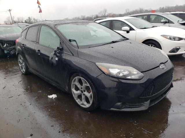 Photo 4 from auction – 2013 FORD FOCUS ST with VIN 1FADP3L98DL254820