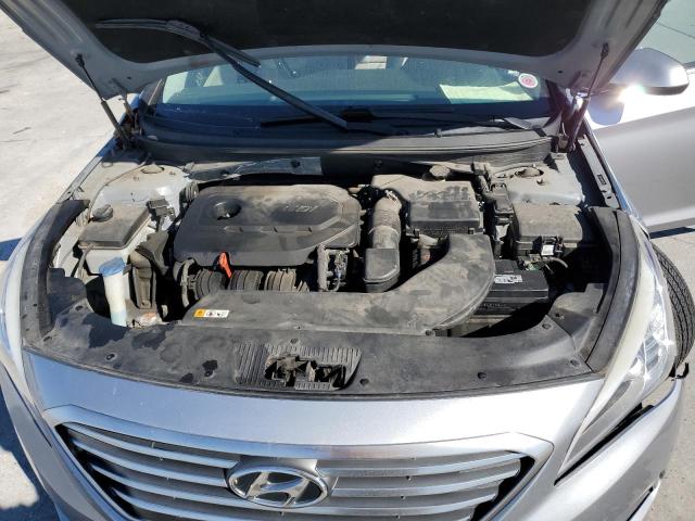 Photo 11 from auction – 2016 HYUNDAI SONATA SE with VIN 5NPE24AF0GH406528