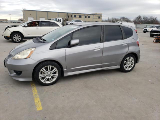 HONDA FIT 2010 with VIN JHMGE8H46AC011153 - Photo from auction