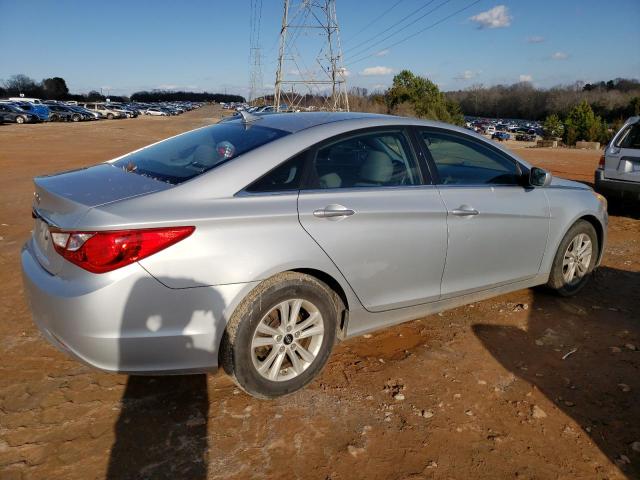Photo 3 from auction – 2011 HYUNDAI SONATA GLS with VIN 5NPEB4AC1BH077823