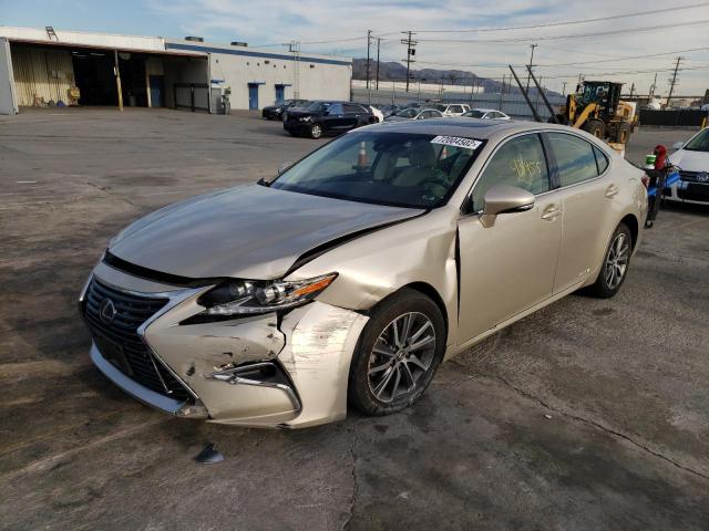 LEXUS ES 300H 2016 z numerem VIN JTHBW1GG6G2107132 - Zdjęcie z aukcji