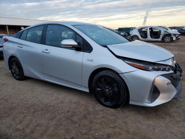 Photo 4 from auction – 2017 TOYOTA PRIUS PRIM with VIN JTDKARFP1H3017088