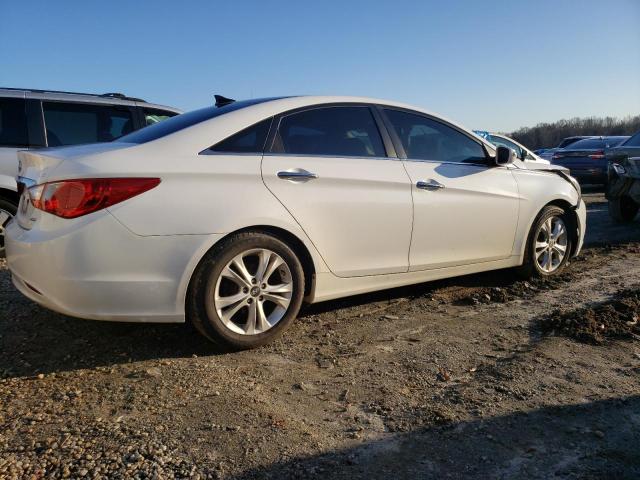 Photo 3 from auction – 2013 HYUNDAI SONATA SE with VIN 5NPEC4AC0DH598015