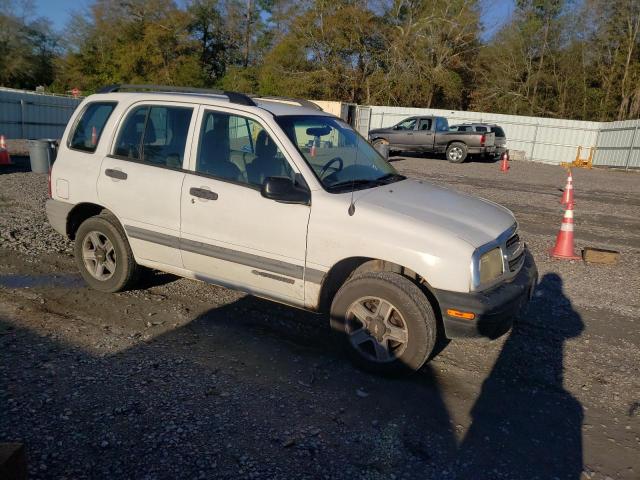 Photo 4 from auction – 2003 CHEVROLET TRACKER with VIN 2CNBE13C536951761