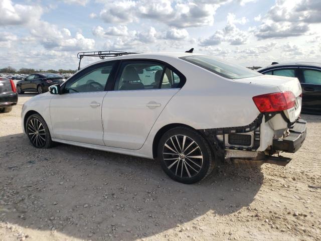Photo 2 from auction – 2012 VOLKSWAGEN JETTA SEL with VIN 3VWLX7AJ7CM412522