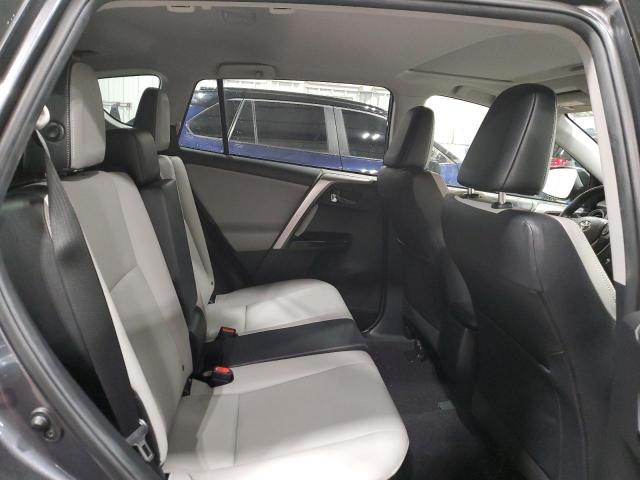 Photo 11 from auction – 2017 TOYOTA RAV4 LIMIT with VIN JTMDFREV6HD216979