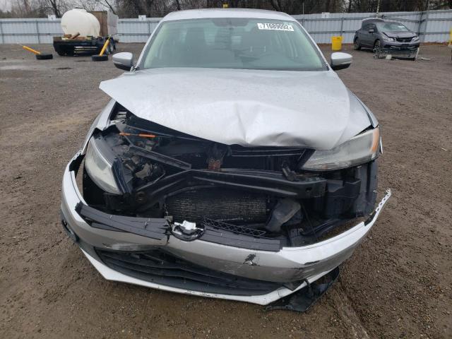 Photo 5 from auction – 2014 VOLKSWAGEN JETTA BASE with VIN 3VW2K7AJ4EM326971