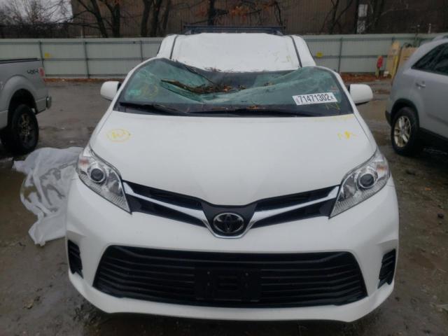 Photo 5 from auction – 2018 TOYOTA SIENNA LE with VIN 5TDKZ3DC1JS959281