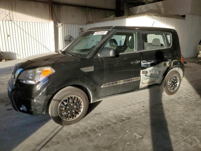 KIA SOUL 2011 with VIN KNDJT2A1XB7733018 - Photo from auction