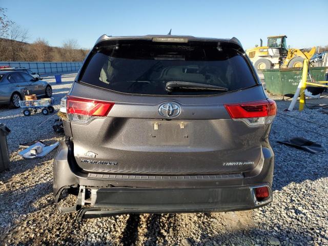 Photo 6 from auction – 2017 TOYOTA HIGHLANDER with VIN 5TDDZRFH9HS462736