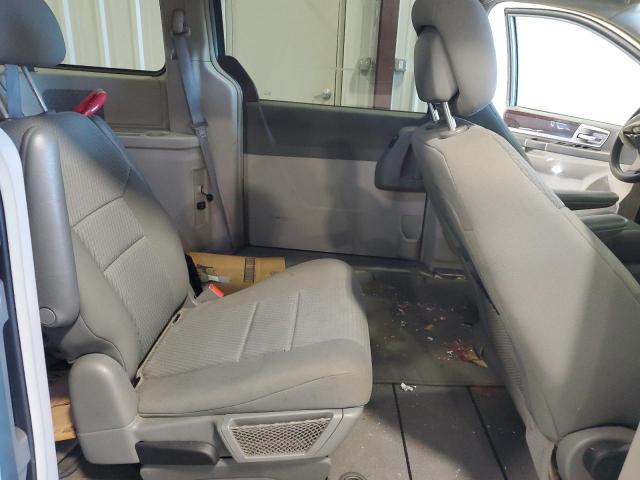 Photo 11 from auction – 2010 CHRYSLER TOWN & COU with VIN 2A4RR5D19AR366344