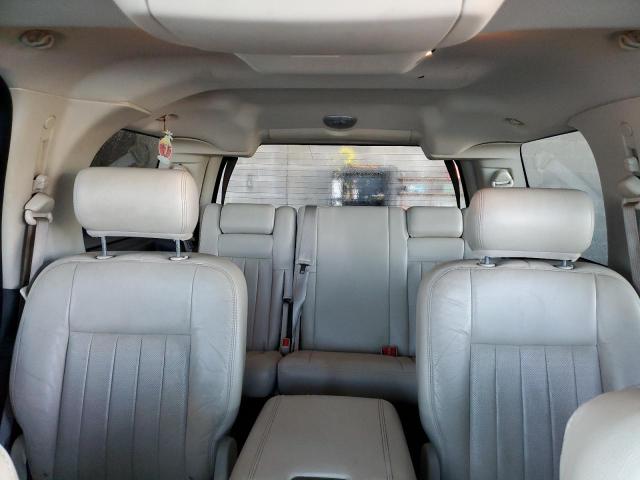Photo 10 from auction – 2004 LINCOLN NAVIGATOR with VIN 5LMFU27R14LJ19476