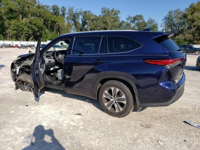 Photo 2 from auction – 2022 TOYOTA HIGHLANDER with VIN 5TDGZRAH7NS560048