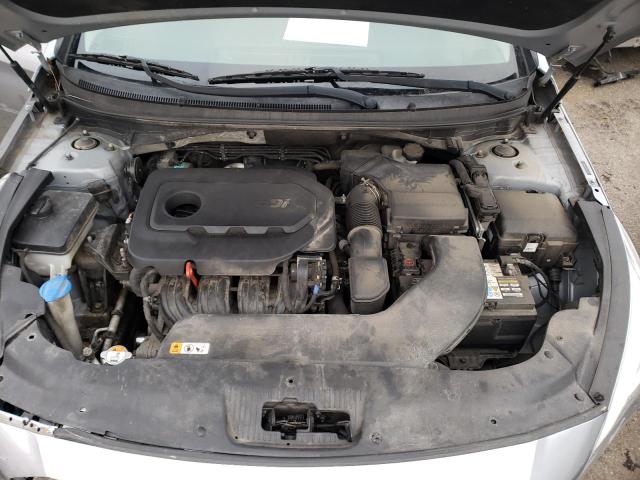 Photo 11 from auction – 2017 HYUNDAI SONATA SE with VIN 5NPE24AF2HH566881