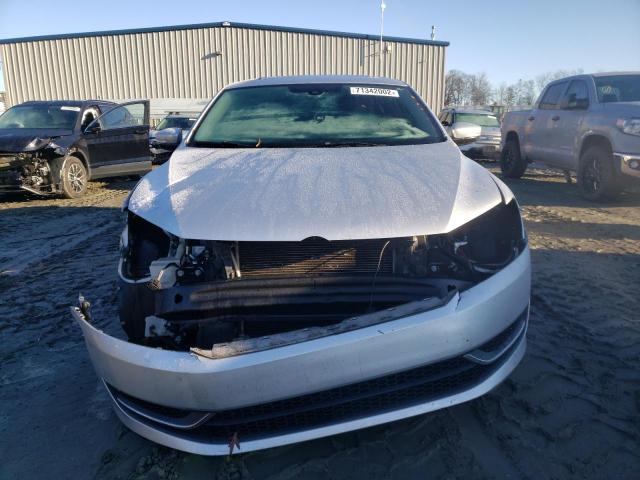 Photo 5 from auction – 2014 VOLKSWAGEN PASSAT SE with VIN 1VWBT7A36EC102715