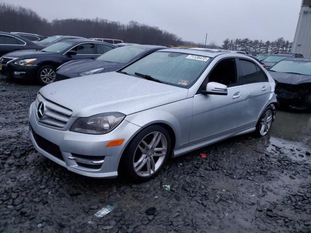 MERCEDES-BENZ C 300 4MAT 2012 with VIN WDDGF8BB4CA645989 - Photo from auction