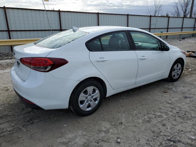 Photo 3 from auction – 2017 KIA FORTE LX with VIN 3KPFK4A7XHE070289