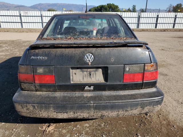 Photo 6 from auction – 1998 VOLKSWAGEN JETTA with VIN 3VWYB81H4WM134366