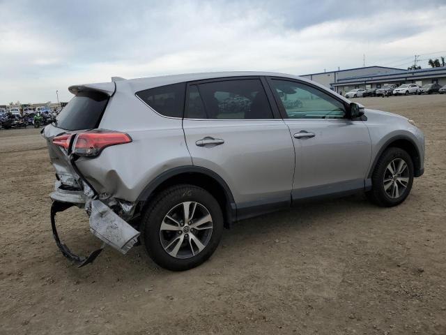 Photo 3 from auction – 2017 TOYOTA RAV4 XLE with VIN 2T3RFREV0HW662456