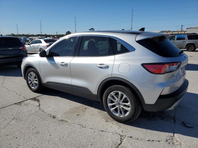 Photo 2 from auction – 2020 FORD ESCAPE SE with VIN 1FMCU0G68LUA68146