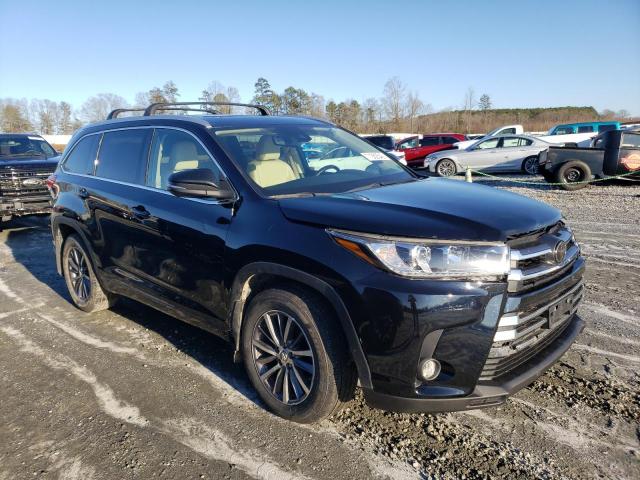 Photo 4 from auction – 2017 TOYOTA HIGHLANDER with VIN 5TDJZRFH0HS409748