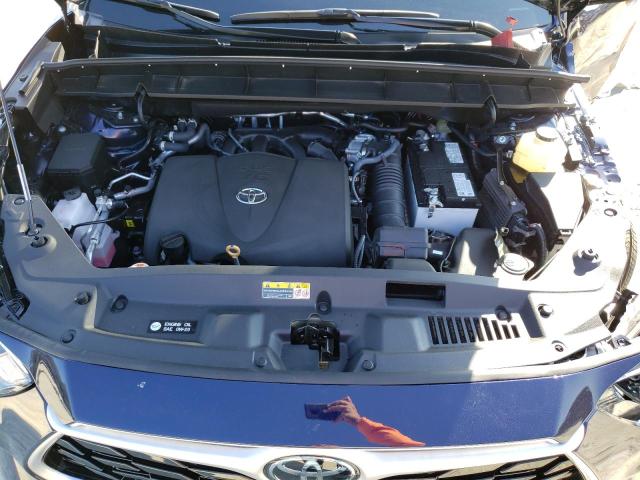 Photo 12 from auction – 2022 TOYOTA HIGHLANDER with VIN 5TDGZRAH7NS560048