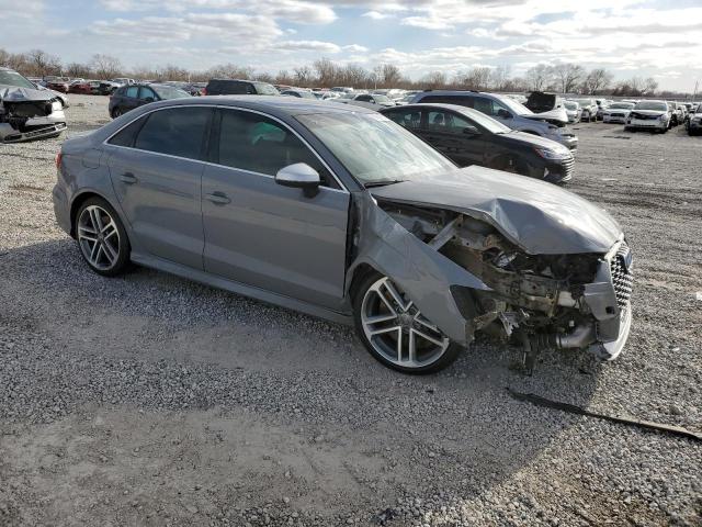 Photo 4 from auction – 2019 AUDI RS3 with VIN WUABWGFF8KA901984
