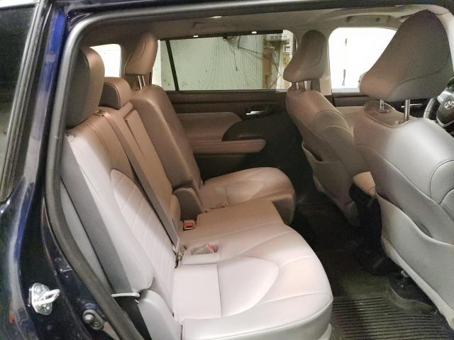 Photo 11 from auction – 2022 TOYOTA HIGHLANDER with VIN 5TDHZRBH7NS560795