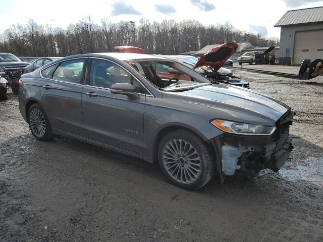 Photo 4 from auction – 2013 FORD FUSION TIT with VIN 3FA6P0RU5DR320633