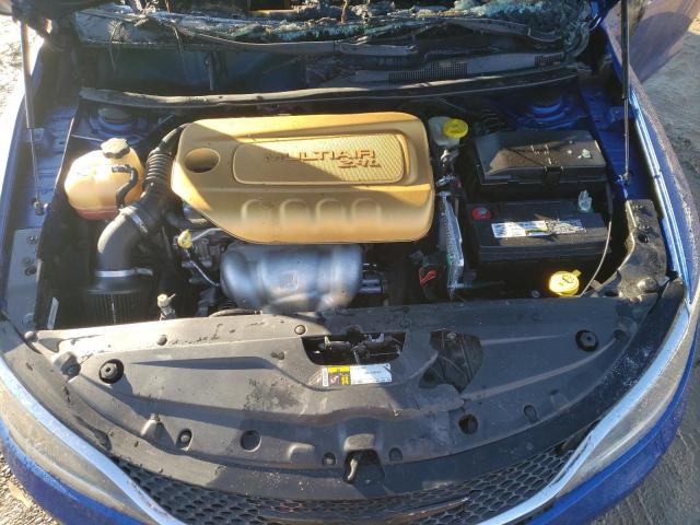 Photo 11 from auction – 2017 CHRYSLER 200 LIMITE with VIN 1C3CCCABXHN505892