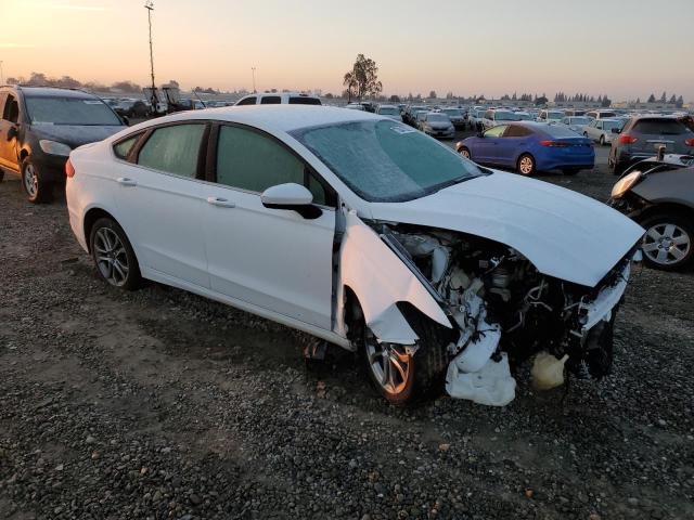 Photo 4 from auction – 2017 FORD FUSION SE with VIN 3FA6P0HDXHR167836