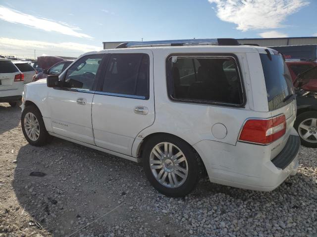 Photo 2 from auction – 2011 LINCOLN NAVIGATOR with VIN 5LMJJ2H51BEJ06775