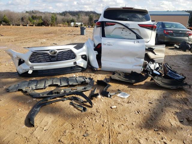 Photo 13 from auction – 2021 TOYOTA HIGHLANDER with VIN 5TDHZRBH2MS067735