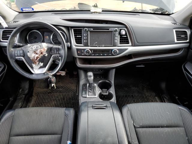 Photo 8 from auction – 2018 TOYOTA HIGHLANDER with VIN 5TDBZRFH1JS853697