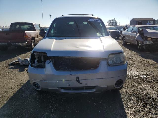 Photo 5 from auction – 2005 FORD ESCAPE LIM with VIN 1FMCU94155KB02040