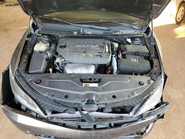 Photo 11 from auction – 2015 CHRYSLER 200 S with VIN 1C3CCCBB9FN587738