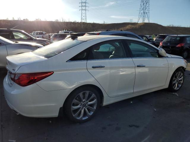 Photo 3 from auction – 2013 HYUNDAI SONATA SE with VIN 5NPEC4AB7DH531998
