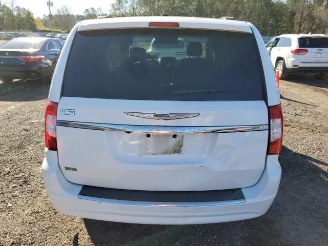 Photo 6 from auction – 2014 CHRYSLER TOWN & COU with VIN 2C4RC1BG0ER272267