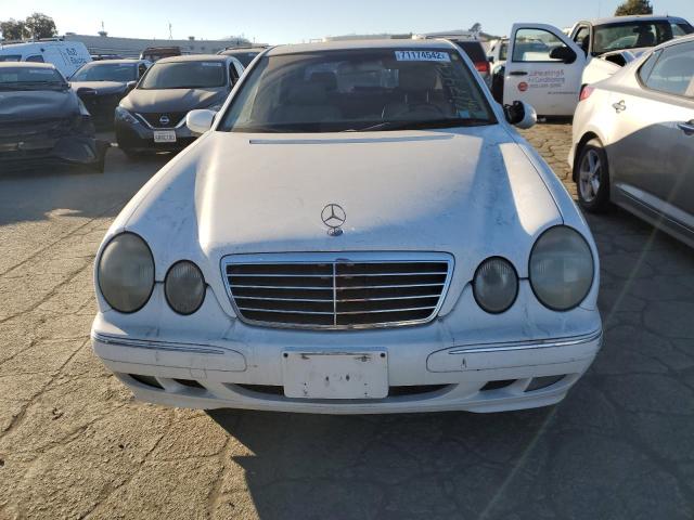 Фото 5 с аукциона – 2000 MERCEDES-BENZ E-320 с VIN WDBJF65J4YB098505