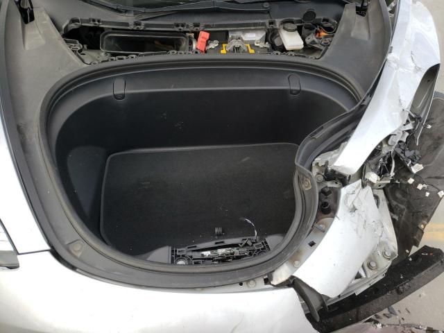 Photo 11 from auction – 2018 TESLA MODEL 3 with VIN 5YJ3E1EA7JF034834