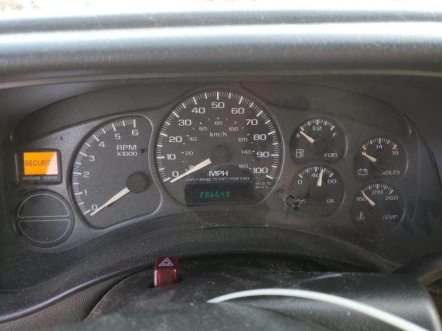 Photo 9 from auction – 2002 CHEVROLET SILVERADO with VIN 2GCEC19W121181305