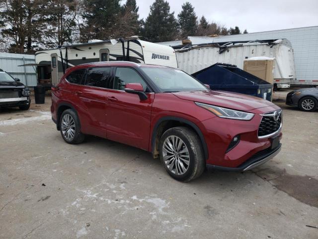 Photo 4 from auction – 2022 TOYOTA HIGHLANDER with VIN 5TDFZRBH9NS238358