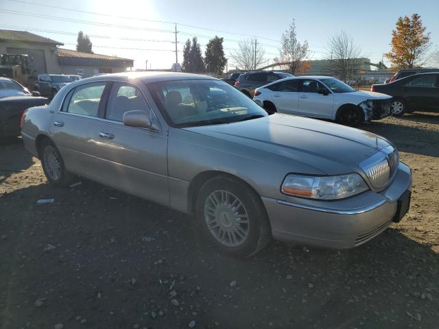 Photo 4 from auction – 2008 LINCOLN TOWN CAR E with VIN 2LNHM82WX8X663351