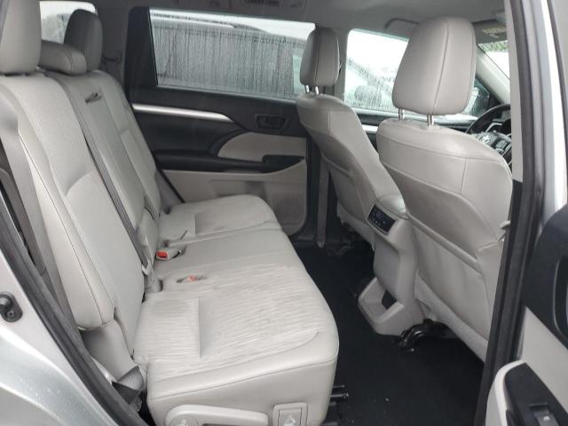Photo 10 from auction – 2018 TOYOTA HIGHLANDER with VIN 5TDBZRFH3JS868668
