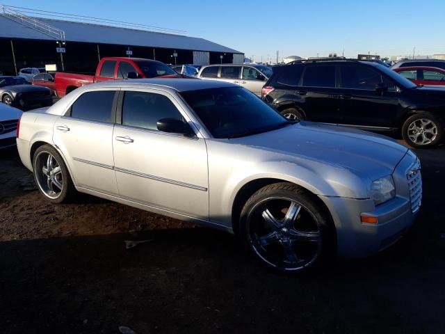 Photo 4 from auction – 2008 CHRYSLER 300 LX with VIN 2C3KA43R98H222488