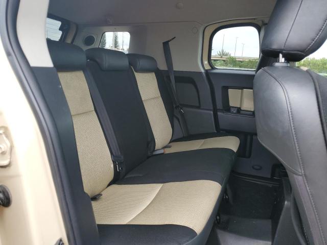 Photo 10 from auction – 2010 TOYOTA FJ CRUISER with VIN JTEBU4BF5AK079446