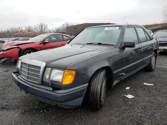 MERCEDES-BENZ 300 E 1988 with VIN WDBEA30D2JA745561 - Photo from auction