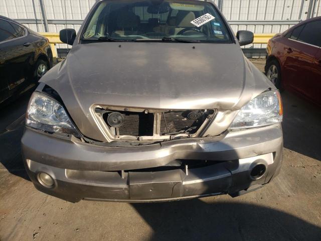 Photo 12 from auction – 2005 KIA SORENTO EX with VIN KNDJD733355394823